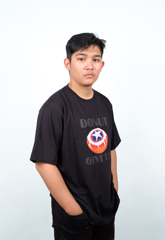 Kaos Print Marvel Donut - Black